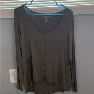 Super cute long sleeve